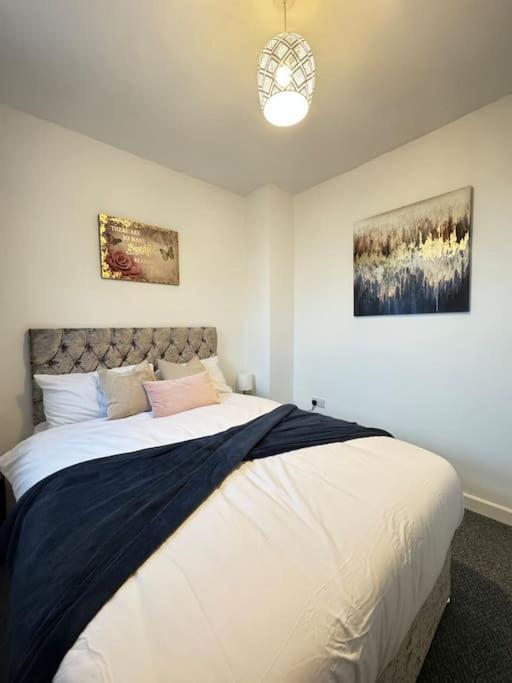 Cosy Home In Barnsley Centre Exterior foto